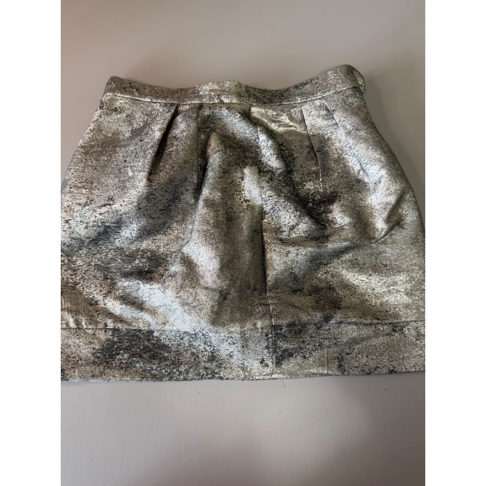 Ladakh Women Metallic Silver Textured Pleated Mini Skirt Party Shiny Evening